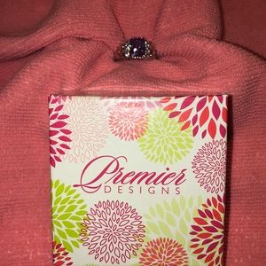 Premier Designs “Orchid” Ring